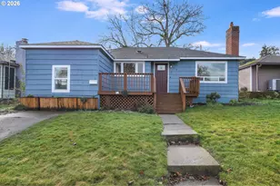 910 E 13th St, The Dalles, OR 97058 - Photo 1