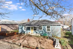 910 E 13th St, The Dalles, OR 97058 - Photo 19