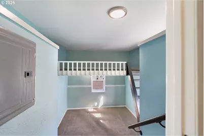 910 E 13th St, The Dalles, OR 97058 - Photo 17