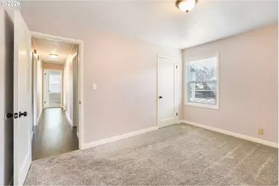 910 E 13th St, The Dalles, OR 97058 - Photo 13