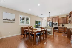 1076 Epperly Way, West Linn, OR 97068 - Photo 7