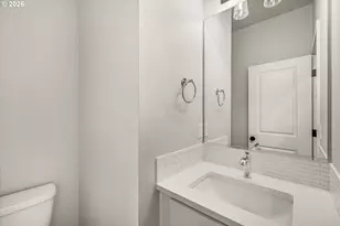 256 NW Mawrcrest Ave, Gresham, OR 97030 - Photo 19