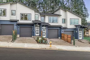 256 NW Mawrcrest Ave, Gresham, OR 97030 - Photo 3