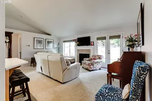 28 Sandalwood Loop, Creswell, OR 97426 - Photo 5