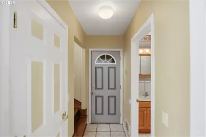 755 Prefontaine Dr, Coos Bay, OR 97420 - Photo 25
