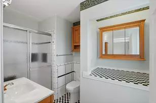 755 Prefontaine Dr, Coos Bay, OR 97420 - Photo 17