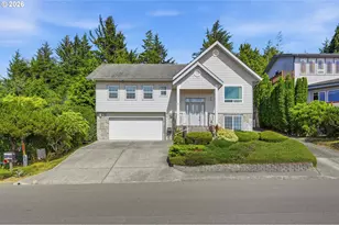 755 Prefontaine Dr, Coos Bay, OR 97420 - Photo 1