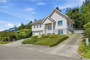 755 Prefontaine Dr, Coos Bay, OR 97420 - Photo 43