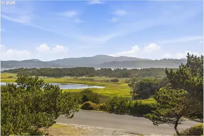 319 Salishan Dr, Lincoln Beach, OR 97388 - Photo 5