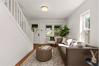 608 SW Orchid St, Portland, OR 97219 - Photo 7