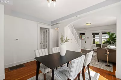 608 SW Orchid St, Portland, OR 97219 - Photo 9