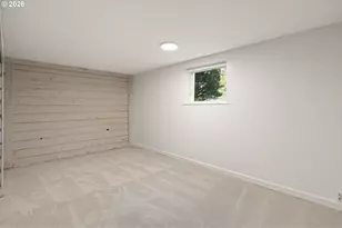 608 SW Orchid St, Portland, OR 97219 - Photo 31