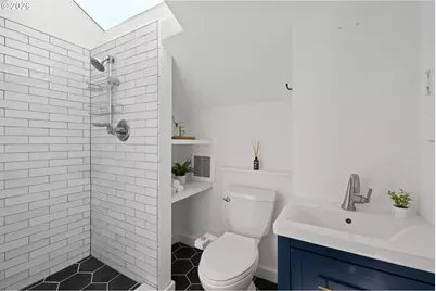 608 SW Orchid St, Portland, OR 97219 - Photo 27