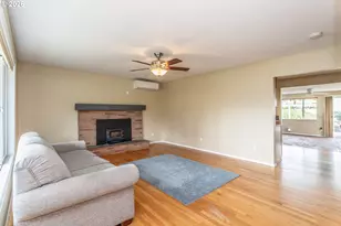142 Belle Ct, Oregon City, OR 97045 - Photo 3