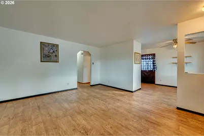 306 Beech St, Longview, WA 98632 - Photo 3