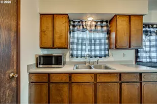 306 Beech St, Longview, WA 98632 - Photo 5