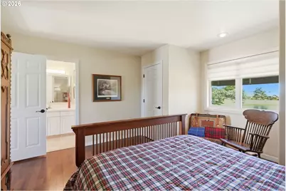 2340 Miller Farm Rd, Woodburn, OR 97071 - Photo 17