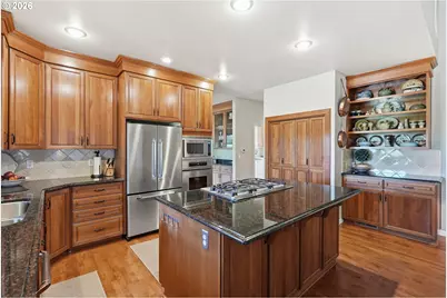 2340 Miller Farm Rd, Woodburn, OR 97071 - Photo 29