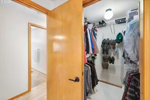 2439 SE Willow Dr, Hillsboro, OR 97123 - Photo 25