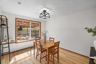 2439 SE Willow Dr, Hillsboro, OR 97123 - Photo 7