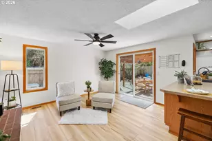 2439 SE Willow Dr, Hillsboro, OR 97123 - Photo 13