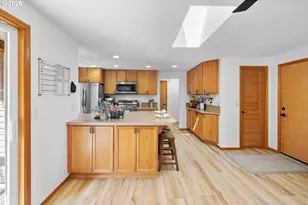 2439 SE Willow Dr, Hillsboro, OR 97123 - Photo 15