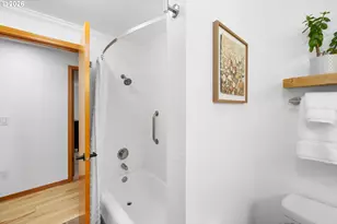 2439 SE Willow Dr, Hillsboro, OR 97123 - Photo 19