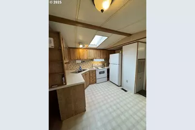 105 Shepler St #44, Dallesport, WA 98617 - Photo 11