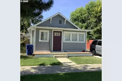 1011 Walnut St, Baker City, OR 97814 - Photo 3