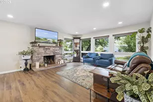22985 SE Naomi Ct, Damascus, OR 97089 - Photo 11