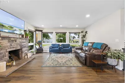 22985 SE Naomi Ct, Damascus, OR 97089 - Photo 25