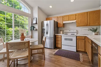 12410 SW Macorey Ct, Beaverton, OR 97008 - Photo 5