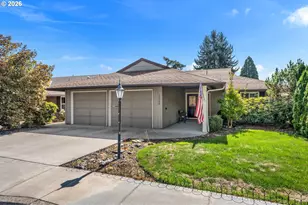 10360 SW Highland Dr, Tigard, OR 97224 - Photo 3