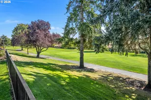 10360 SW Highland Dr, Tigard, OR 97224 - Photo 33