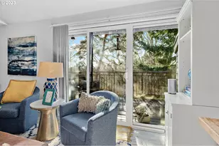 30 Crestfield Ct, Lake Oswego, OR 97035 - Photo 21