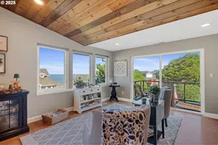 424 SW Cliff St, Depoe Bay, OR 97341 - Photo 11