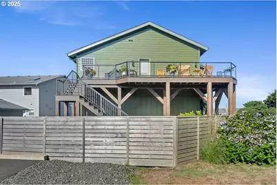 424 SW Cliff St, Depoe Bay, OR 97341 - Photo 33