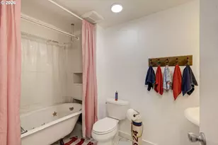 18430 SW Broad Oak Blvd, Aloha, OR 97007 - Photo 15