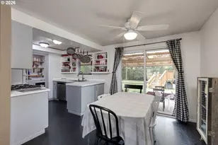 18430 SW Broad Oak Blvd, Aloha, OR 97007 - Photo 17