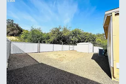 1014 Shadow Ranch Ln, Roseburg, OR 97470 - Photo 5