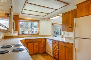 732 E 22nd Ave, Eugene, OR 97405 - Photo 11