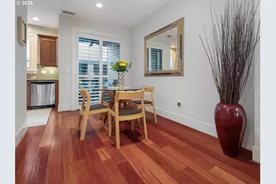 653 SW Foresta Ter, Portland, OR 97225 - Photo 9