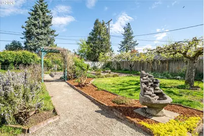 196 Hayden Bridge Way, Springfield, OR 97477 - Photo 33