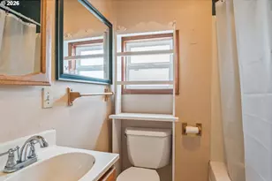 136 SW 3rd Ave, Castle Rock, WA 98611 - Photo 37