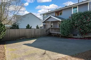 2837 SE 90th Pl, Portland, OR 97266 - Photo 3