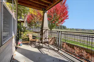 648 NE Adwick Dr, Hillsboro, OR 97006 - Photo 27