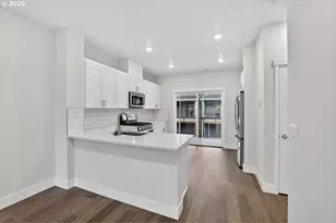 7522 NW Elise Ave, Portland, OR 97229 - Photo 7