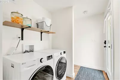 428 W Centennial Blvd, Springfield, OR 97477 - Photo 19