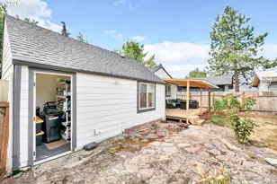 428 W Centennial Blvd, Springfield, OR 97477 - Photo 31