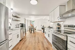 428 W Centennial Blvd, Springfield, OR 97477 - Photo 11